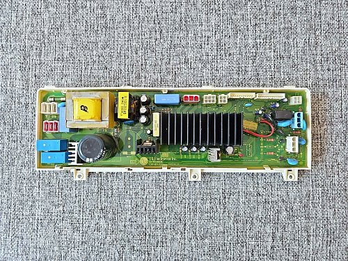 Модуль управления LG 6870EC9082B Б/У. Интернет магазин Точка Ремонта